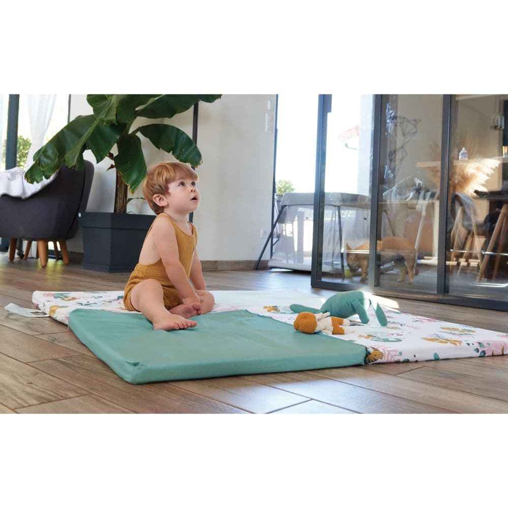 Tineo - 3-in-1 Smart & Fun Playmat, Jungle Buddies - 120 x 120 cm